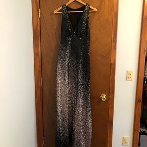 Black/Silver Sequin Gown🖤